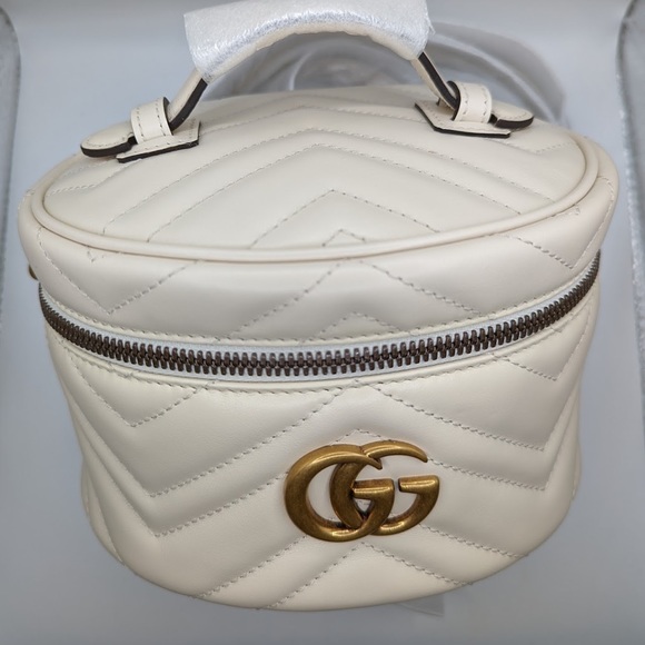 Gucci Marmont Matelasse Mini Backpack Brand New Authentic - Picture 1 of 8